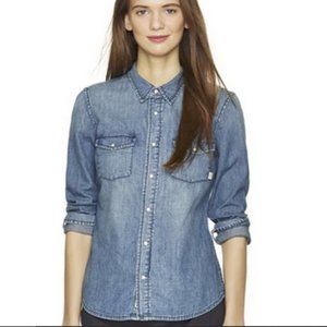 ARITZIA TNA Marshall Classic Fit Denim Shirt